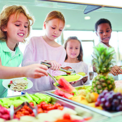M2 KfK_Qualitätsstandards beim Essen und Bewegungsangebote in Schulen und Kitas