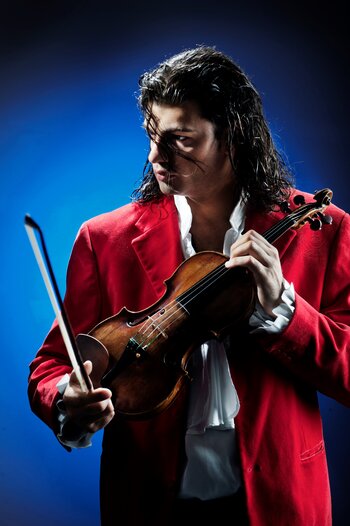 Bogdan Dragus mit Geige